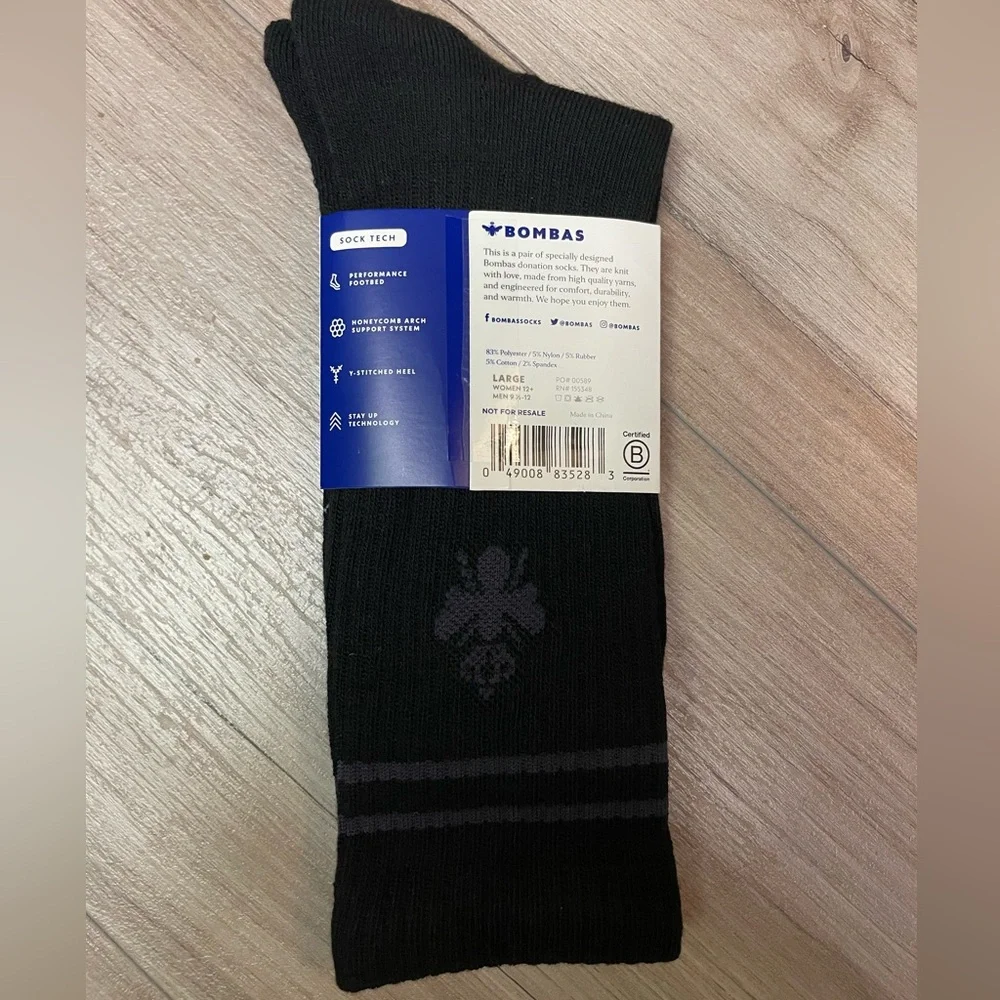 Women’s Bombas Socks NWT